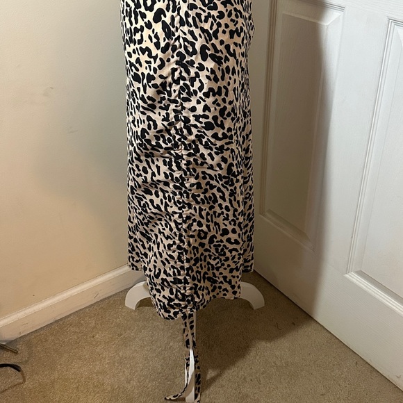 NWT - Sugarlips leopard print bodycon dress.  Size small. - Picture 4 of 8